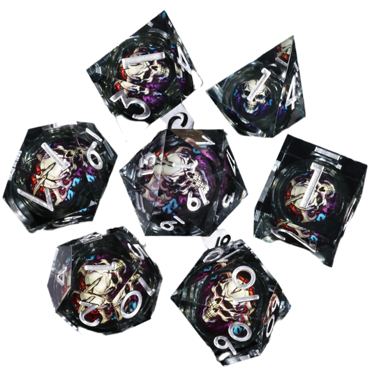 Sharp Edge Skull Liquid Core Dice Set