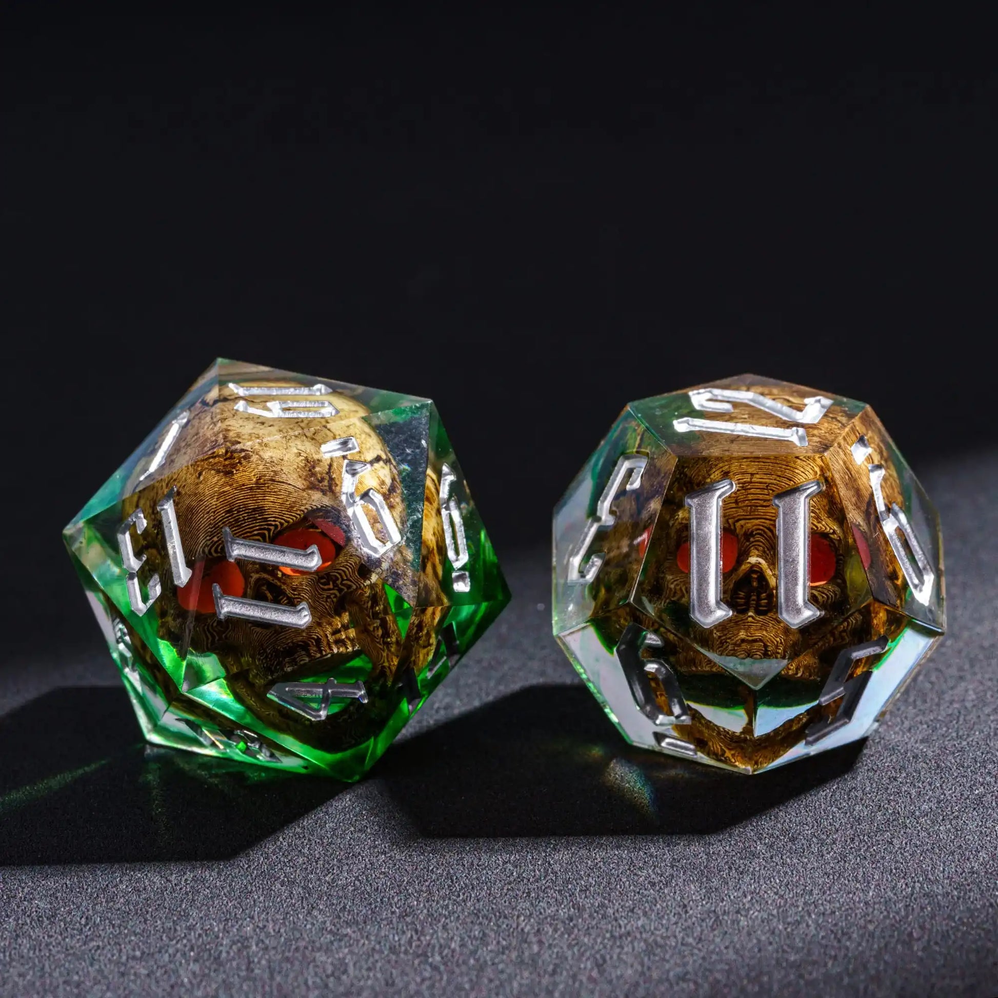 Sharp Edges Skull Dice Set - What The Funk