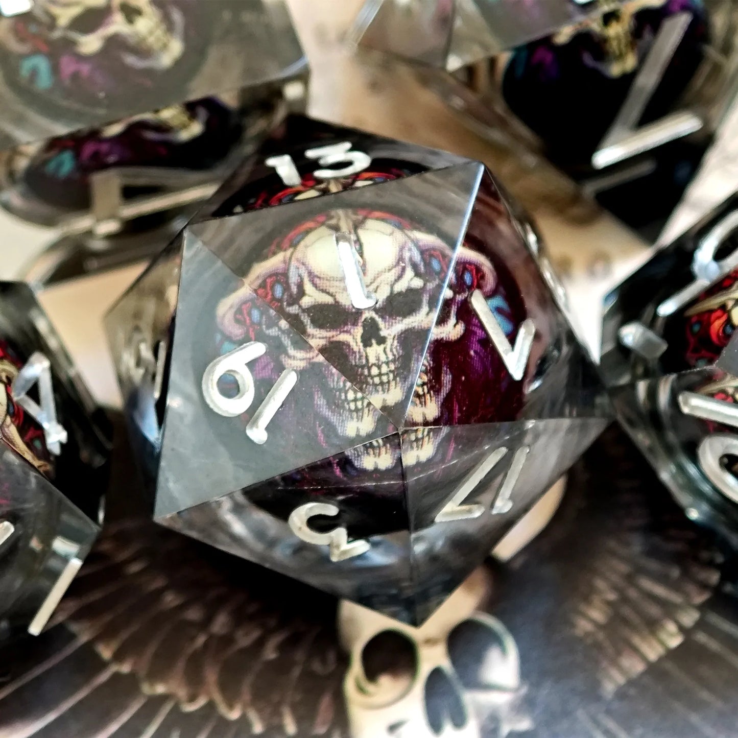 Sharp Edge Skull Liquid Core Dice Set - What The Funk