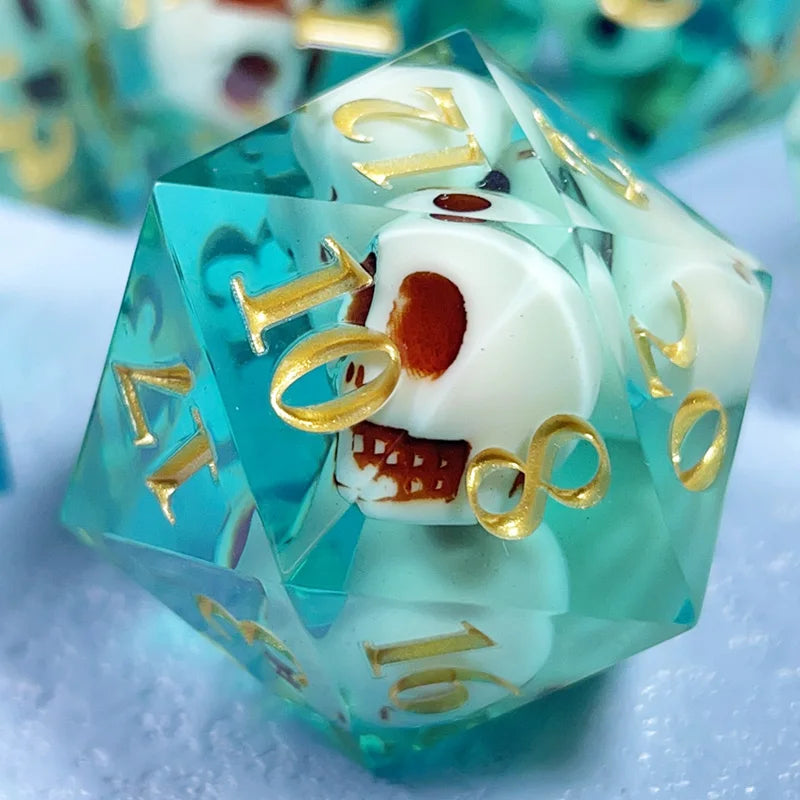 Sharp Edge Skulls Dice Sets