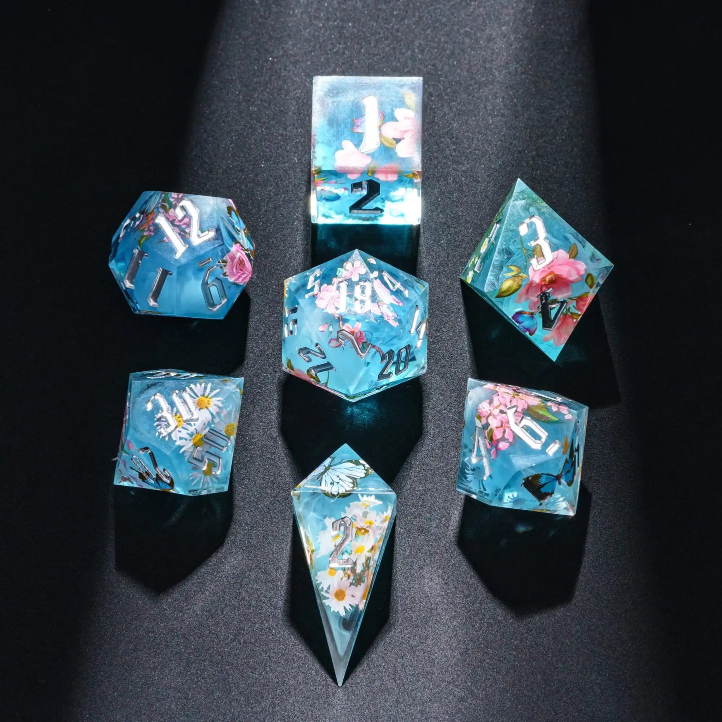 Sharp Edge Butterfly Blossom Dice - What The Funk